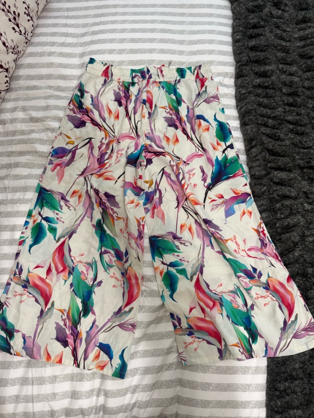 Wide Leg Floral Print Pants - Multicolor